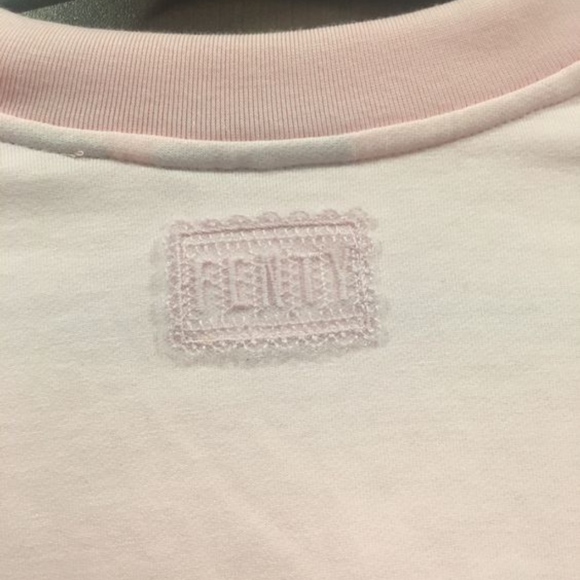 PUMA X RIHANNA FENTY Cropped Crewneck Sweatshirt - Picture 3 of 3